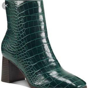 Never been worn INC green booties